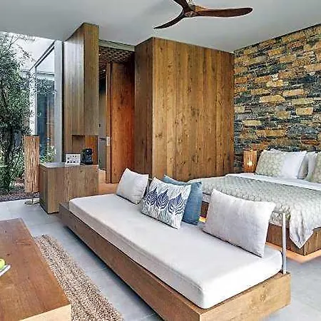 فندق Voyage Torba 5*
